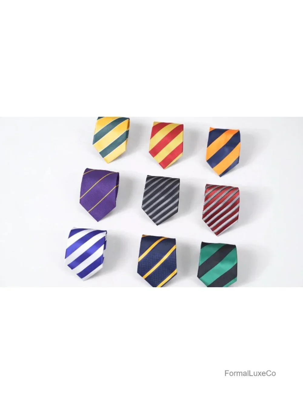 Classic Stripe Silk Blend Necktie & Pocket Square Set for Men